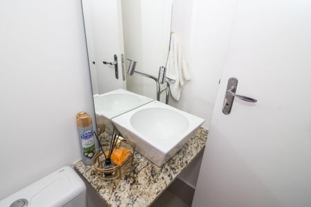 Apartamento à venda com 94m², 2 quartos e 2 vagas Apartamento à venda com 94m², 2 quartos e 2 vagasLavabo