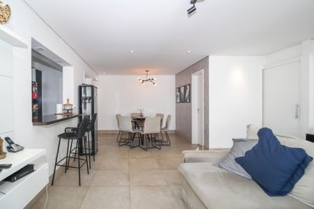 Apartamento à venda com 94m², 2 quartos e 2 vagas Apartamento à venda com 94m², 2 quartos e 2 vagasSala