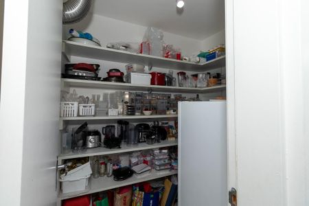 Apartamento à venda com 94m², 2 quartos e 2 vagas Apartamento à venda com 94m², 2 quartos e 2 vagasÁrea de Serviço - despensa