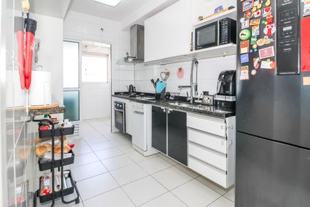 Apartamento à venda com 94m², 2 quartos e 2 vagas Apartamento à venda com 94m², 2 quartos e 2 vagasCozinha