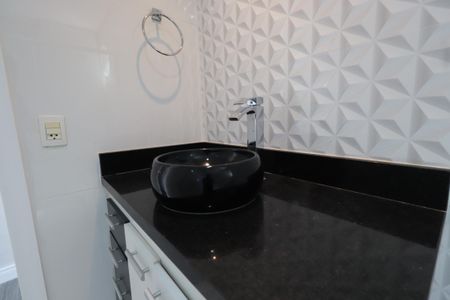 Apartamento para alugar com 170m², 3 quartos e 4 vagasBanheiro Social