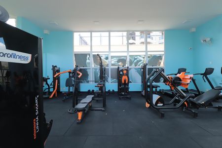 Apartamento para alugar com 170m², 3 quartos e 4 vagas Apartamento para alugar com 170m², 3 quartos e 4 vagasÁrea comum - Academia