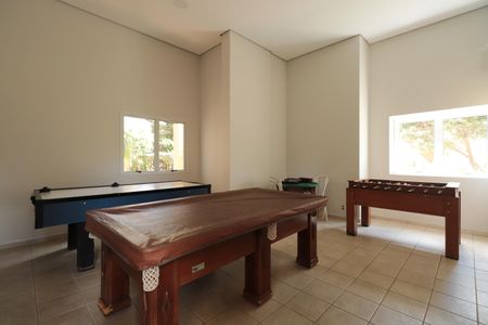 Apartamento para alugar com 170m², 3 quartos e 4 vagas Apartamento para alugar com 170m², 3 quartos e 4 vagasÁrea comum - Salão de jogos