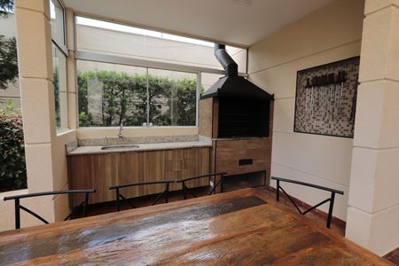 Apartamento para alugar com 170m², 3 quartos e 4 vagas Apartamento para alugar com 170m², 3 quartos e 4 vagasÁrea comum - Churrasqueira