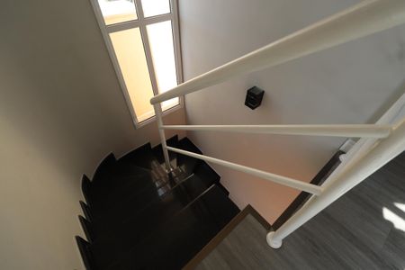 Apartamento para alugar com 170m², 3 quartos e 4 vagasEscada