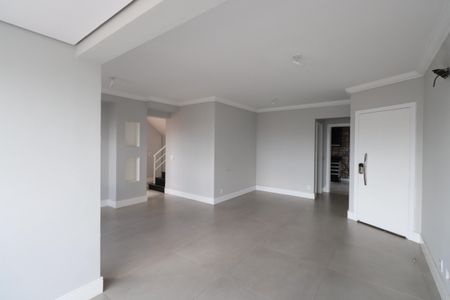 Apartamento para alugar com 170m², 3 quartos e 4 vagasSala