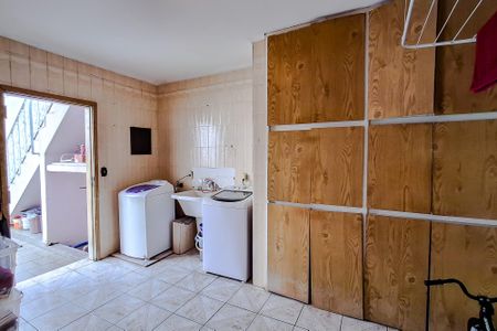 Casa à venda com 380m², 3 quartos e 3 vagasÁrea de Serviço