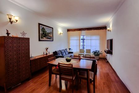 Sala de casa para alugar com 3 quartos, 380m² em Vila São José, São Paulo