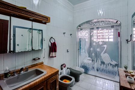 Casa à venda com 380m², 3 quartos e 3 vagasBanheiro