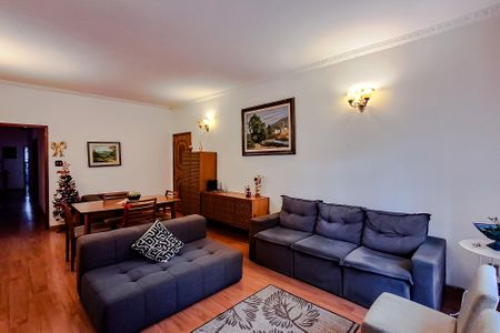 Sala de casa para alugar com 3 quartos, 380m² em Vila São José, São Paulo