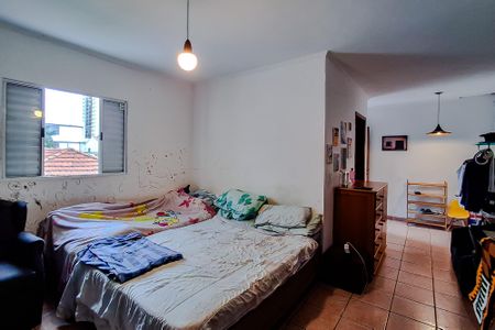 Casa à venda com 380m², 3 quartos e 3 vagasSuíte externa