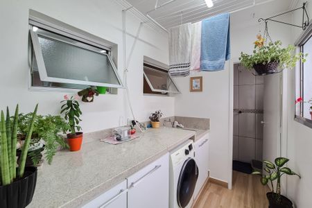 Apartamento à venda com 94m², 3 quartos e 1 vagaÁrea de Serviço