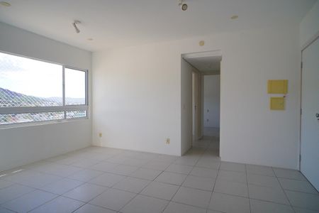 Sala de apartamento para alugar com 2 quartos, 50m² em Passo das Pedras, Porto Alegre