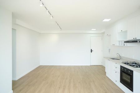 Sala e cozinha de apartamento para alugar com 2 quartos, 56m² em Vila Mussolini, São Bernardo do Campo