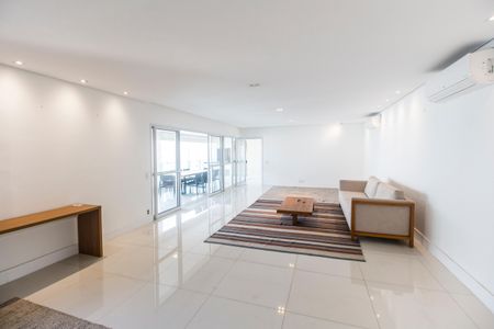 Sala  de apartamento para alugar com 3 quartos, 212m² em Alphaville, Barueri
