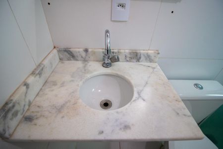 Apartamento para alugar com 70m², 3 quartos e 1 vaga Apartamento para alugar com 70m², 3 quartos e 1 vagaBanheiro da Suíte