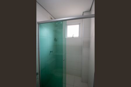 Apartamento para alugar com 70m², 3 quartos e 1 vaga Apartamento para alugar com 70m², 3 quartos e 1 vagaBanheiro da Suíte