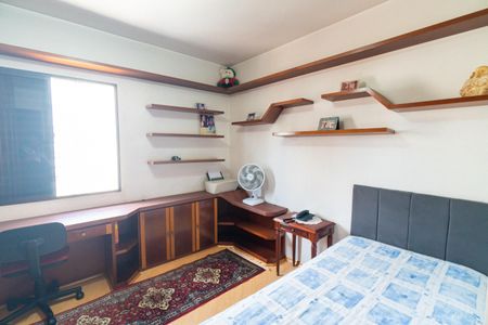 Apartamento à venda com 128m², 3 quartos e 2 vagasQuarto 2