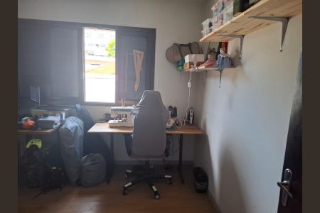 Casa à venda com 200m², 3 quartos e 2 vagasQuarto 2