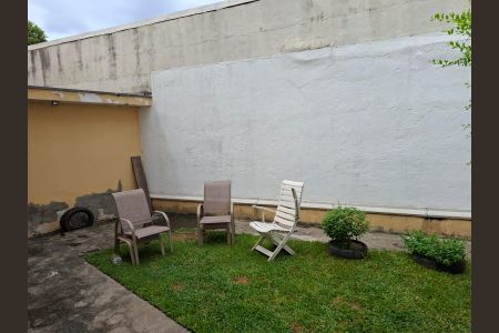 Casa à venda com 200m², 3 quartos e 2 vagasÁrea externa