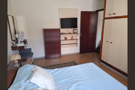 Casa à venda com 200m², 3 quartos e 2 vagasQuarto 3