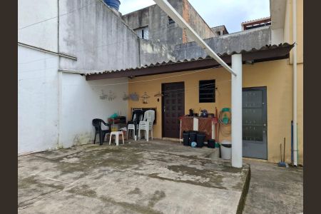 Casa à venda com 200m², 3 quartos e 2 vagasEdicula