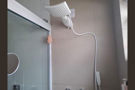 Casa à venda com 200m², 3 quartos e 2 vagasBanheiro  superior