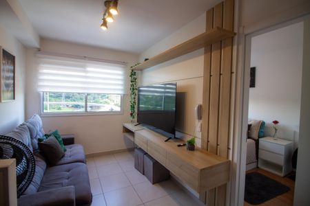 Sala de apartamento para alugar com 1 quarto, 28m² em Jardim Caravelas, São Paulo