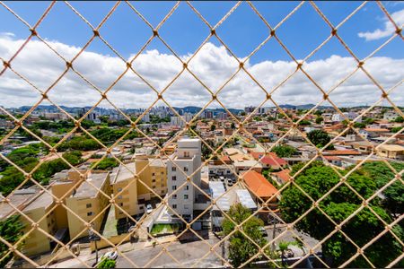 Apartamento à venda com 74m², 3 quartos e 2 vagasVista