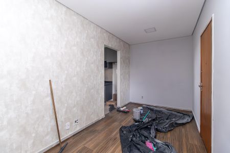 Sala de apartamento à venda com 3 quartos, 72m² em Santa Monica, Belo Horizonte