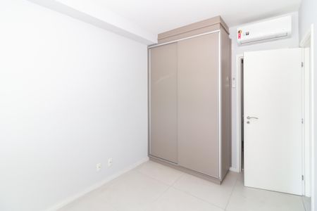 Apartamento para alugar com 40m², 1 quarto e 1 vaga Apartamento para alugar com 40m², 1 quarto e 1 vagaQuarto