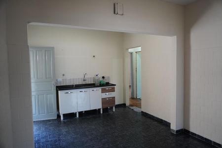 Casa para alugar com 115m², 3 quartos e 2 vagasCozinha