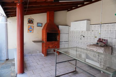 Casa para alugar com 115m², 3 quartos e 2 vagasÁrea de Serviço