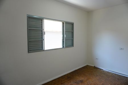 Casa para alugar com 115m², 3 quartos e 2 vagasQuarto 2