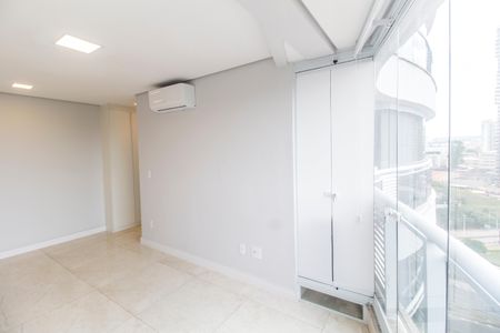 Apartamento para alugar com 70m², 2 quartos e 2 vagasSuíte