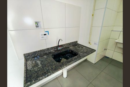 Apartamento para alugar com 40m², 2 quartos e sem vagaCozinha e Área de Serviço