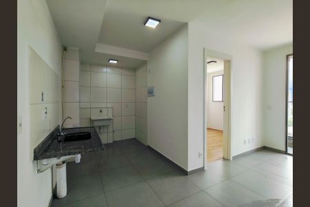 Sala de apartamento para alugar com 2 quartos, 40m² em Santo Cristo, Rio de Janeiro