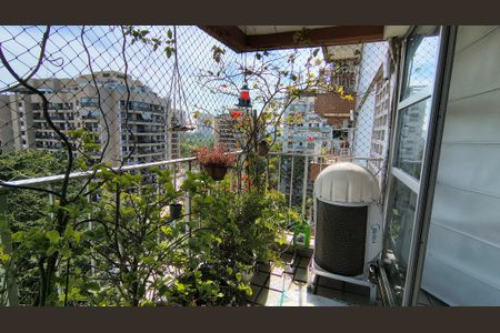 Apartamento à venda com 133m², 3 quartos e 3 vagasVaranda