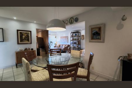 Apartamento à venda com 133m², 3 quartos e 3 vagasSala
