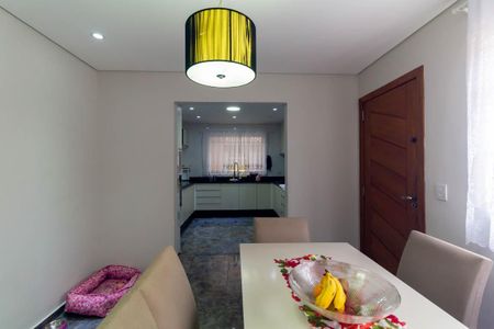 Casa à venda com 195m², 3 quartos e 2 vagasCopa