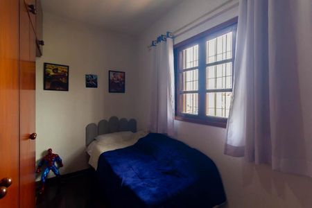 Casa à venda com 195m², 3 quartos e 2 vagasQuarto 3