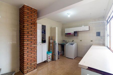 Casa à venda com 195m², 3 quartos e 2 vagasÁrea de Serviço