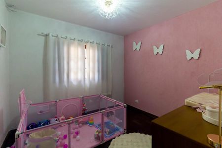 Casa à venda com 195m², 3 quartos e 2 vagasQuarto 2