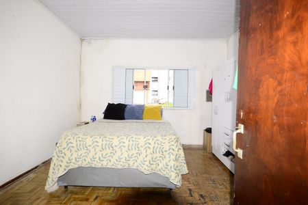 Casa à venda com 2 quartos, 132m² em Cambuci, São Paulo