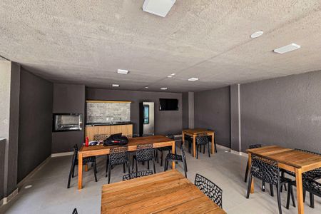 Apartamento à venda com 42m², 2 quartos e sem vaga Apartamento à venda com 42m², 2 quartos e sem vagaÁrea comum