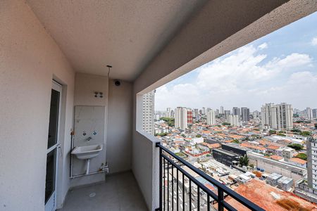 Apartamento à venda com 42m², 2 quartos e sem vaga Apartamento à venda com 42m², 2 quartos e sem vagaVaranda