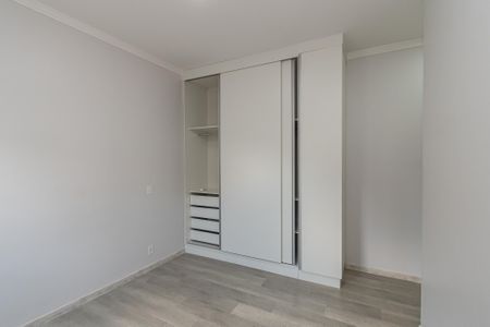 Casa de condomínio para alugar com 240m², 3 quartos e 5 vagasSuite 1