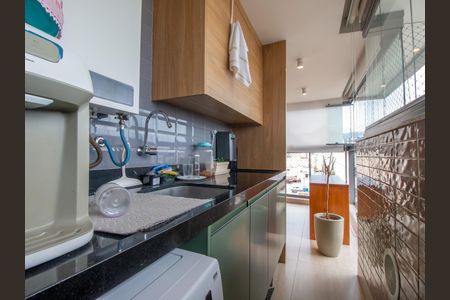 Apartamento à venda com 125m², 3 quartos e 1 vagaÁrea de Serviço