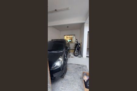 Casa de condomínio à venda com 180m², 3 quartos e 1 vagaÁrea externa