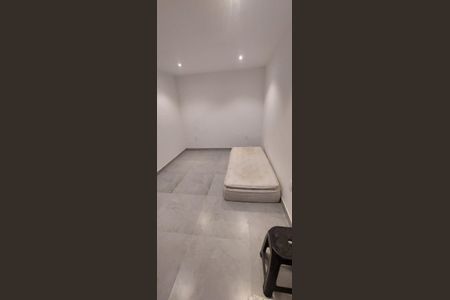 Casa de condomínio à venda com 180m², 3 quartos e 1 vagaQuarto